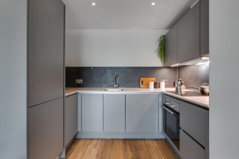 Dressage Court, Three Colts Lane, Tower Hamlets, London photo 4