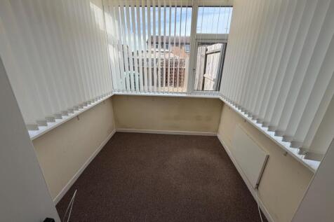 Quantock Rise, Shepshed, Loughborough, LE12 photo 4