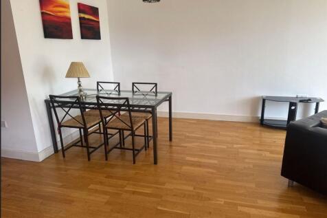 LIVING AREA.JPG