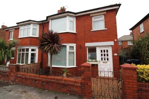 Leyland, PR25 - property photo