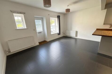 7A Anderson Court, Burnopfield, Newcastle Upon Tyne photo 3