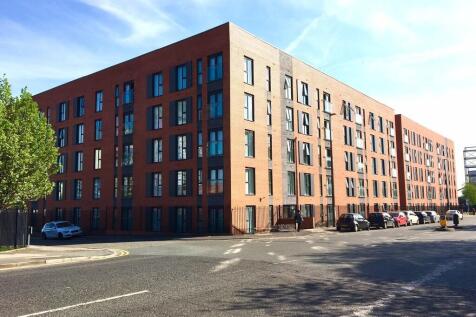 2-bed flat on Irwell Building, Lowry Wharf, Derwent Street, M5, £1,200/mo