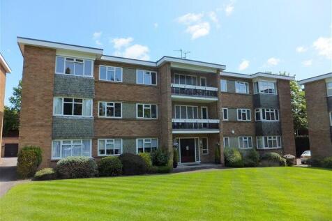 2 bed flat/apartment for rent in Four Oaks Road, Four Oaks, Sutton Coldfield, B74