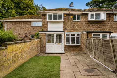 1 Regency Close