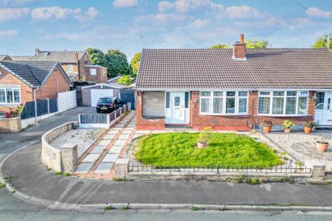 Leigh, WN7 - property photo