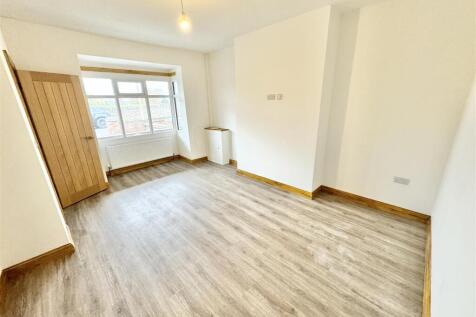 Crow Hill Lane, Mansfield Woodhouse, Mansfield photo 5