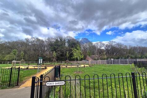 Nearby Open Spaces