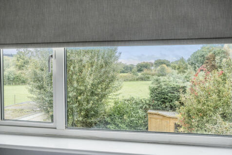 1360096-10-68dfc7...