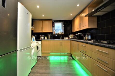 Mayville Avenue, Hyde Park, Leeds, LS6 photo 4