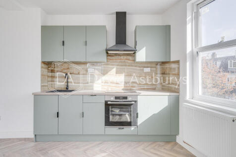Hornsey Road, Finsbury Park, London photo 3