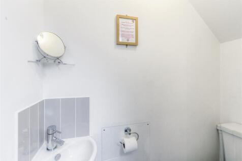 9 Palace Gate - ensuite
