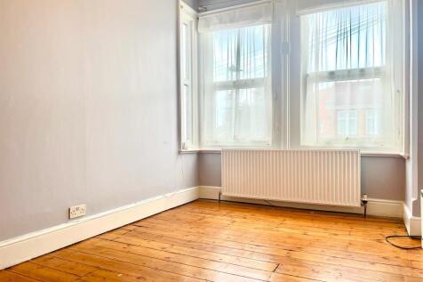 Spencer Road, Harrow photo 5