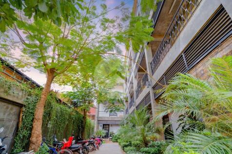 12 Unit Apartment Building For Sale - Wat Bo, Siem Reap