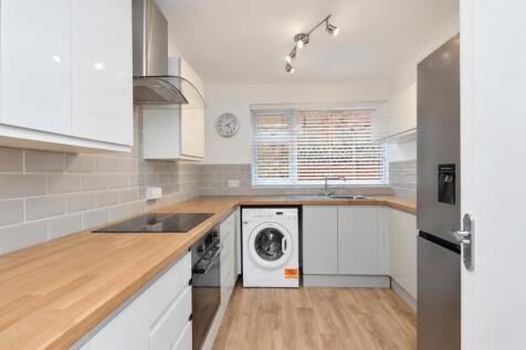 Kitchen1.jpg