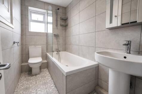 Dover Close, Redcar, Redcar And Cleveland photo 5