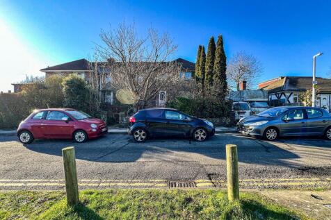 Brighton, BN1 - property photo