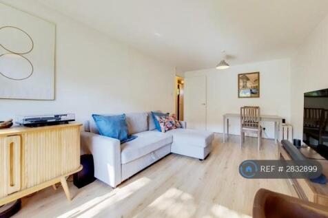 Lounge 1