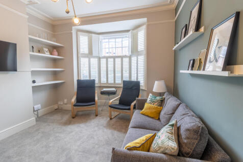 15 Granville Street, Leamington Spa photo 5