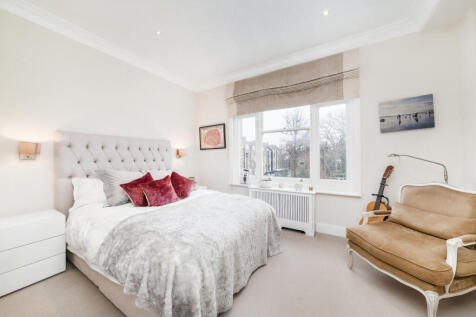 Principle Bedroom
