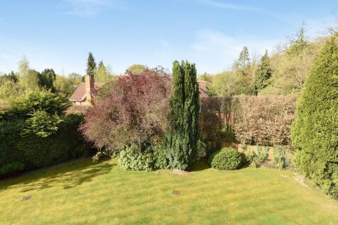 Communal Grounds