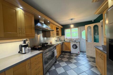 WhatsApp Image 2025-11-05 at 16.52.59_460b1c74.jpg