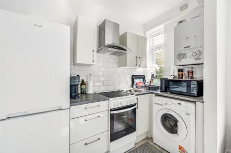 Flat 24, Acton House-5.jpg
