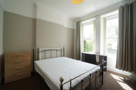 Bedroom 1.JPG