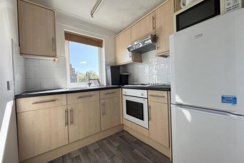 Dartmouth Mews, Cecil Place photo 4