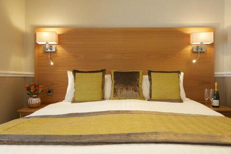 Hotel for sale Image 6