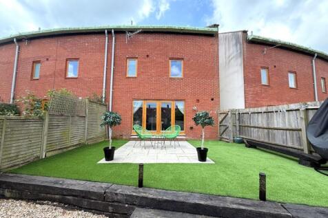 Rear Garden.JPG