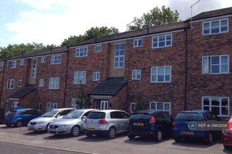 Stunning Top Floor Flat Front