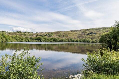 2023 Wales Brynteg Lake Views