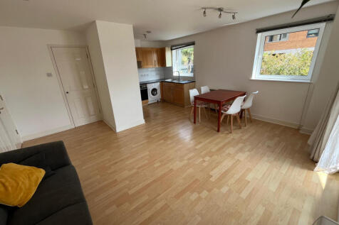 Lowestoft Mews, Docklands, London, E16 photo 3