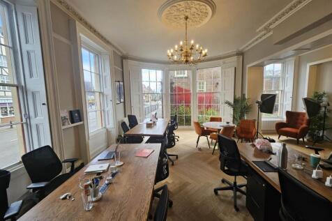 Priory Suite (2)