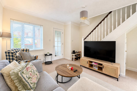 LIVINGROOM.png