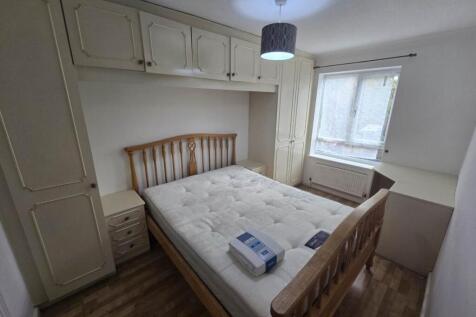 Routh Street, Beckton, London photo 5