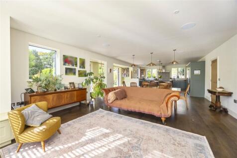 Kitchen/Family Room