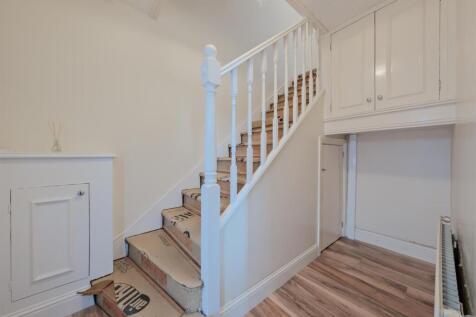 001-7 Ashland Avenue Hamilton ML3 7SH.jpg
