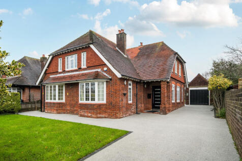 1387610-7-6938a95...