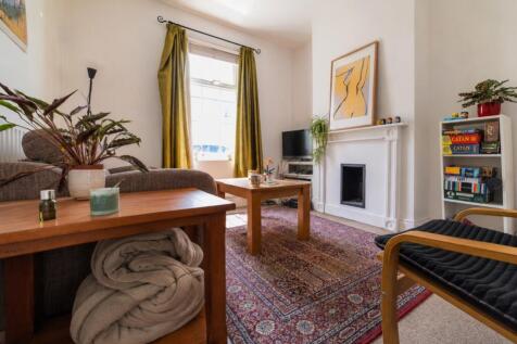 Call 02920 454555 to secure your viewing_67