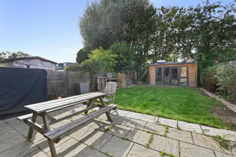 BCAR - 26 Messaline Avenue - Garden A (4).JPG