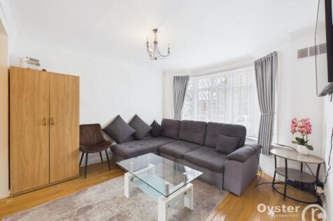 Honeypot Lane, Stanmore, HA7 photo 3