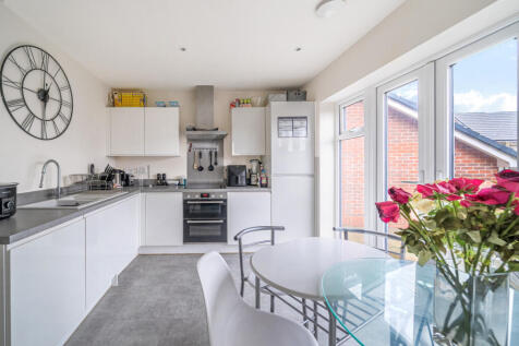 1388180-6-6937edb...