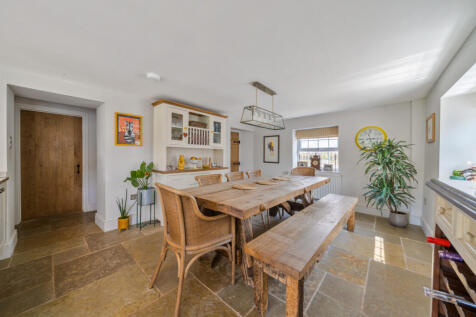 1304043-27-684051...