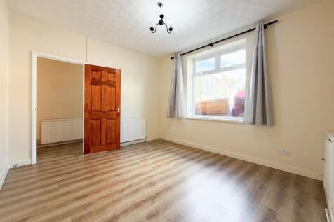 Call 02920 668585 to secure your viewing _1