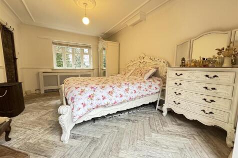 IMG_5268 (Large).JPG