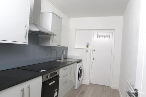Kenton Lane, Harrow, Middlesex HA3