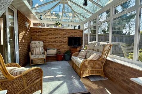 2 Birch Cl - Cons 1.jpg