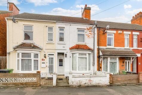 69 Alexandra Road - Front
