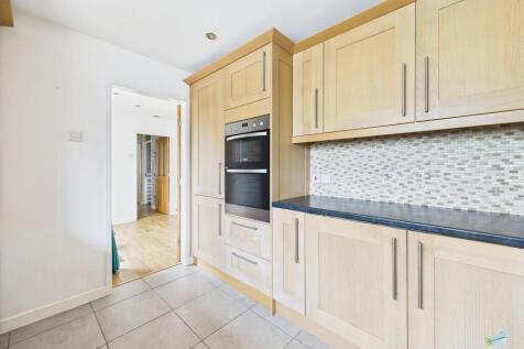 CAM03111G0-PR0360...